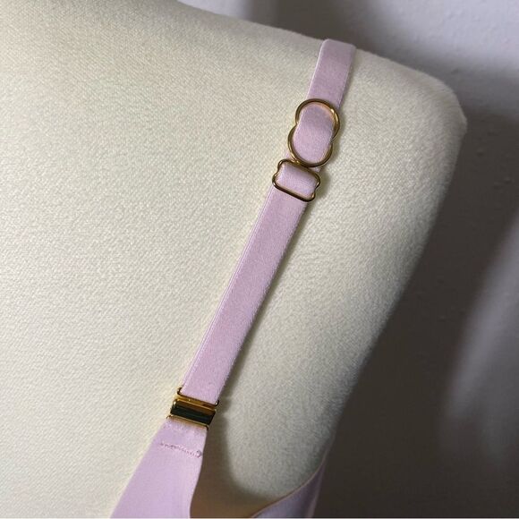 Victoria's Secret "Incredible" Padded Pink Lace Girly Girl Bra Women's Size 36D - Picture 10 of 16